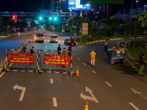 Chủ tịch UBND Nguyễn Thành Phong: TP.HCM có thể kéo dài giãn cách theo chỉ thị 16 thêm 2 tuần sau ngày 1/8