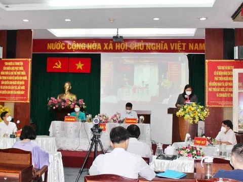 TP.HCM: Cử tri đề nghị tăng cường quản lý nghệ sĩ làm từ thiện