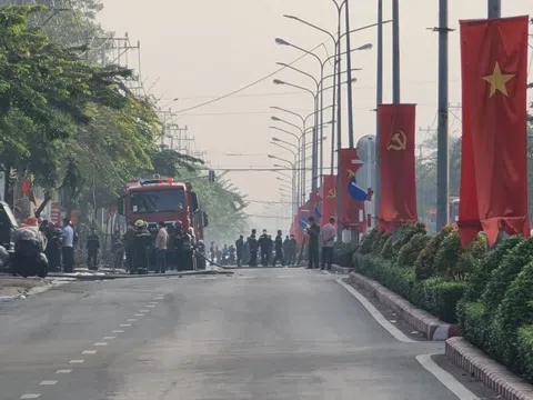 Bình Dương, phong toả tại đường Phú Lợi, sơ tán người dân vì rò rỉ khí Amoniac