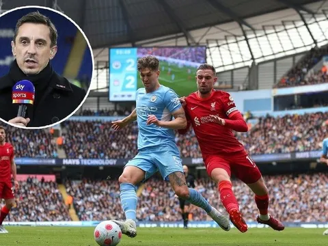 Nhìn Man City và Liverpool, Gary Neville ngậm ngùi coi MU là “kho điểm