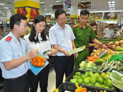 Nghiêm cấm cán bộ công an sách nhiễu, vụ lợi khi kiểm tra về môi trường, ATTP