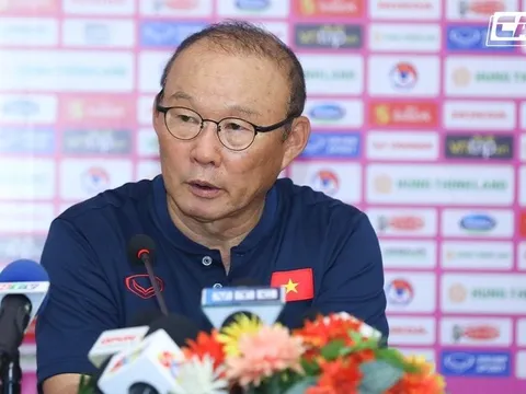 HLV Park: "ĐT Việt Nam còn nhiều điểm yếu trước AFF Cup 2022"