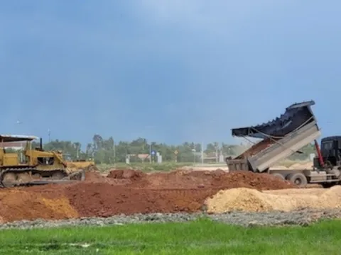 Quảng Ngãi: Nhiều chủ mỏ không kê khai giá đất làm vật liệu đắp và san lấp công trình
