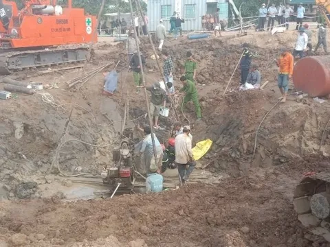 Đồng Tháp: Giải cứu cháu bé rơi vào trụ bê tông thận trọng, an toàn