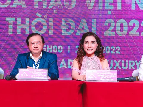 Thứ trưởng Tạ Quang Đông chúc mừng cuộc thi "Hoa hậu Việt Nam Thời đại 2022"