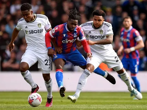 Crystal Palace đánh bại Leeds trong 'cơn mưa bàn thắng'