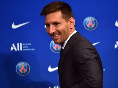 Chiêu mộ Messi, ông lớn châu Âu dùng 'thuyết âm mưu' đầy bất ngờ