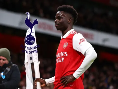 Saka troll cực mạnh, khiến CĐV Tottenham 'gấp đôi nỗi sầu'