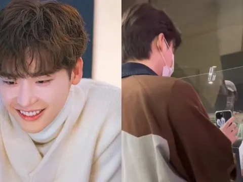 Lee Jong Suk được netizen phát hiện xài ‘một vật đặc biệt’ được vẽ bởi IU