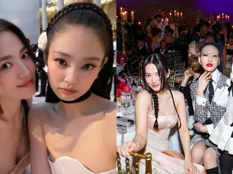 Song Hye Kyo - Jennie (BLACKPINK) gây sốt tại MET GALA, thành tâm điểm chỉ sau 1 bức hình chụp chung