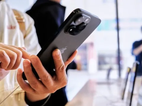 Cách chặn cuộc gọi từ số lạ trên iPhone và Android chỉ trong 'một nốt nhạc'