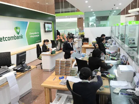 Lợi nhuận ngân hàng nửa đầu 2022: Vietcombank quay lại ngôi quán quân