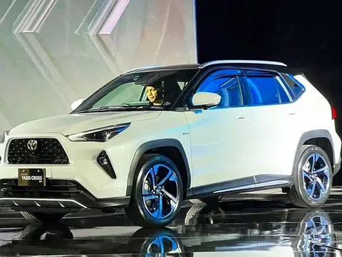 Đai lý hé lộ thời điểm ra mắt Toyota Yaris Cross 2023 tại Việt Nam, giá loanh quanh 700 triệu đồng