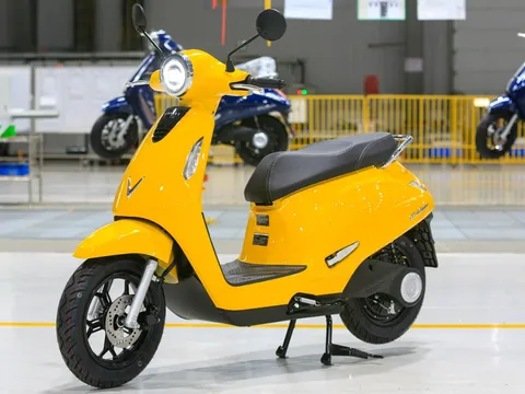 VinFast giảm giá xe máy điện Evo 200 Lite xuống dưới 20 triệu đồng