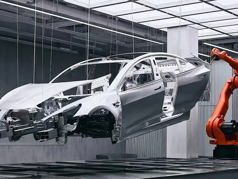 Tesla gây "sốc" khi lắp ráp xe điện chỉ trong vòng 45 giây