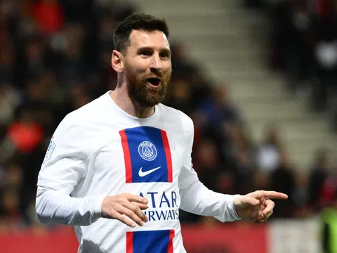 Messi rực sáng giúp PSG tìm lại niềm vui chiến thắng