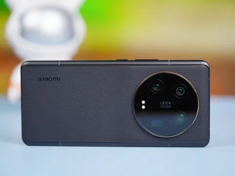Đại địch của iPhone 14 Pro Max với camera ăn đứt Galaxy S23 Ultra ghi nhận doanh số 'bốc lửa'