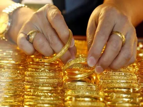Giá vàng hôm nay 18/7/2023: Có dấu hiệu tăng